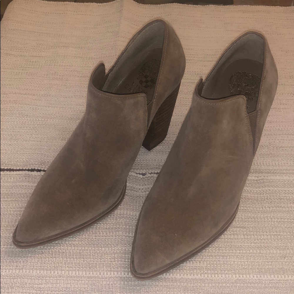 Vince Camino Cintella Bootie Sz 7